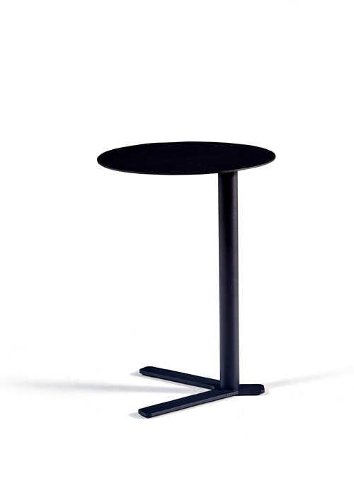 Susie Q free standing table